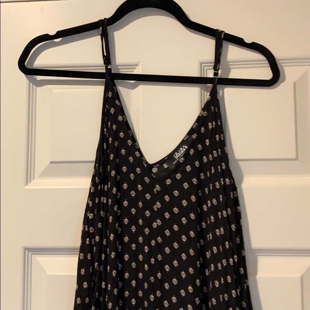 Lulu’s Maxi Black/Floral Size S/M Dress